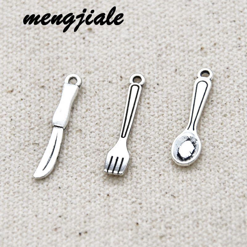 30pcs Antique Silver Cutlery C - Vintage Collectible Knives recension och pris