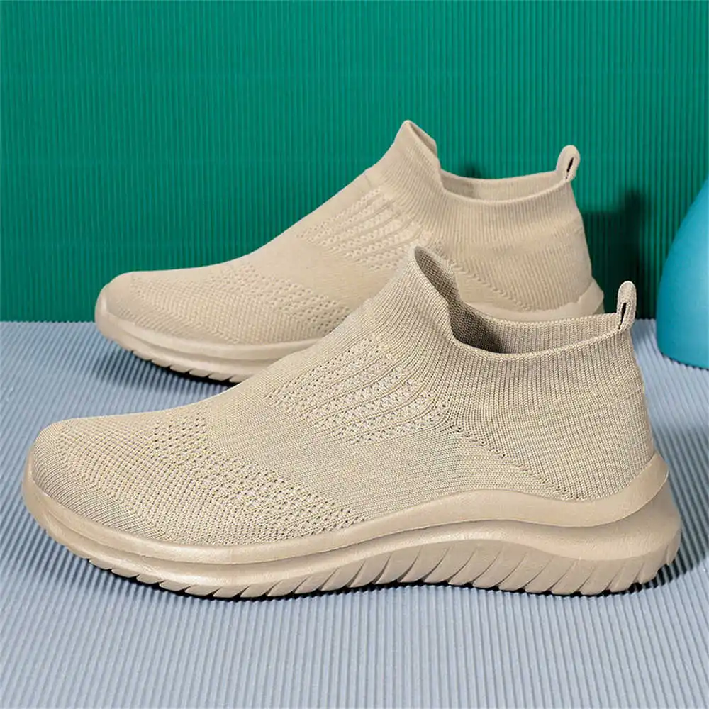 Beige Soft New Novelty Tennis  - Vintage Collectible Shoes recension och pris